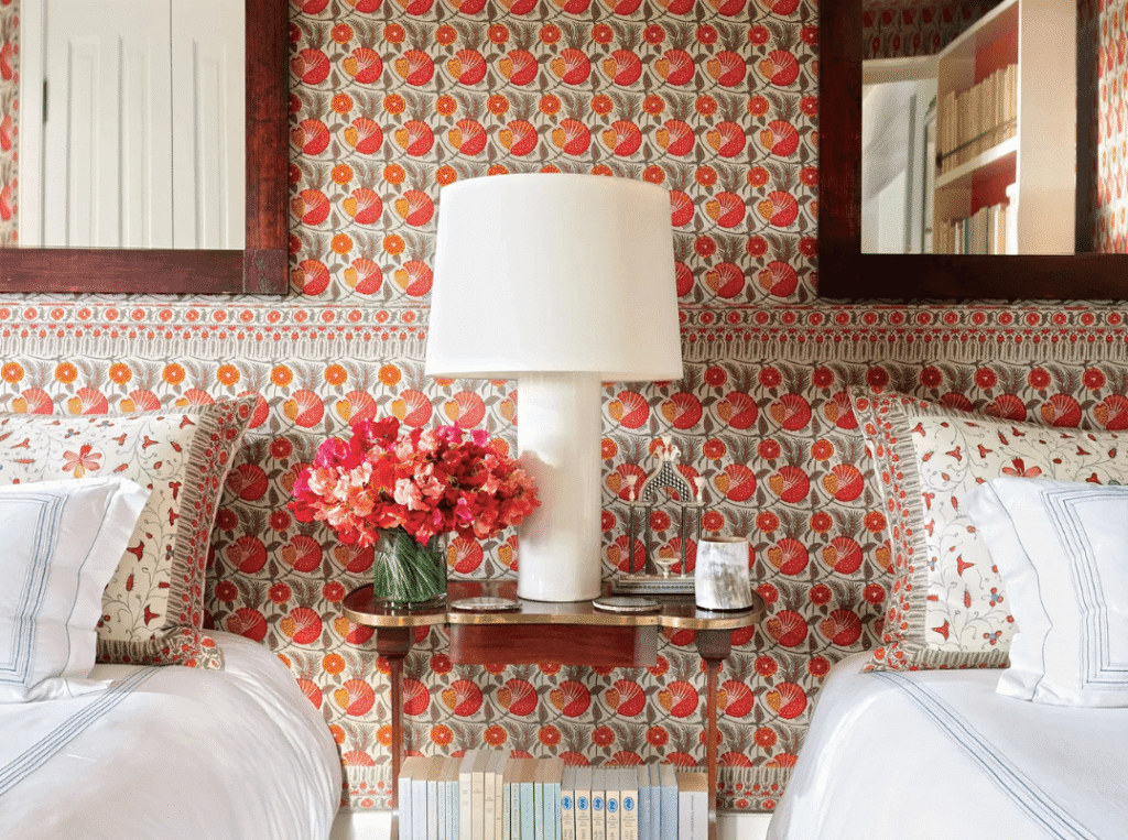 Good Lighting Near The Bed