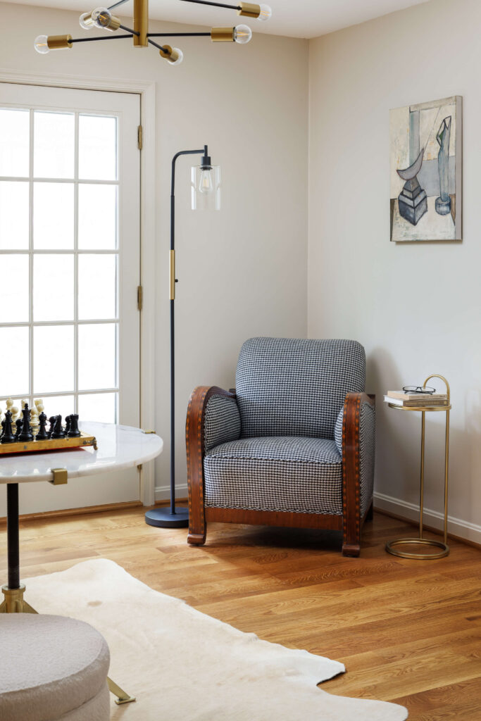 Foot Into The Modern World