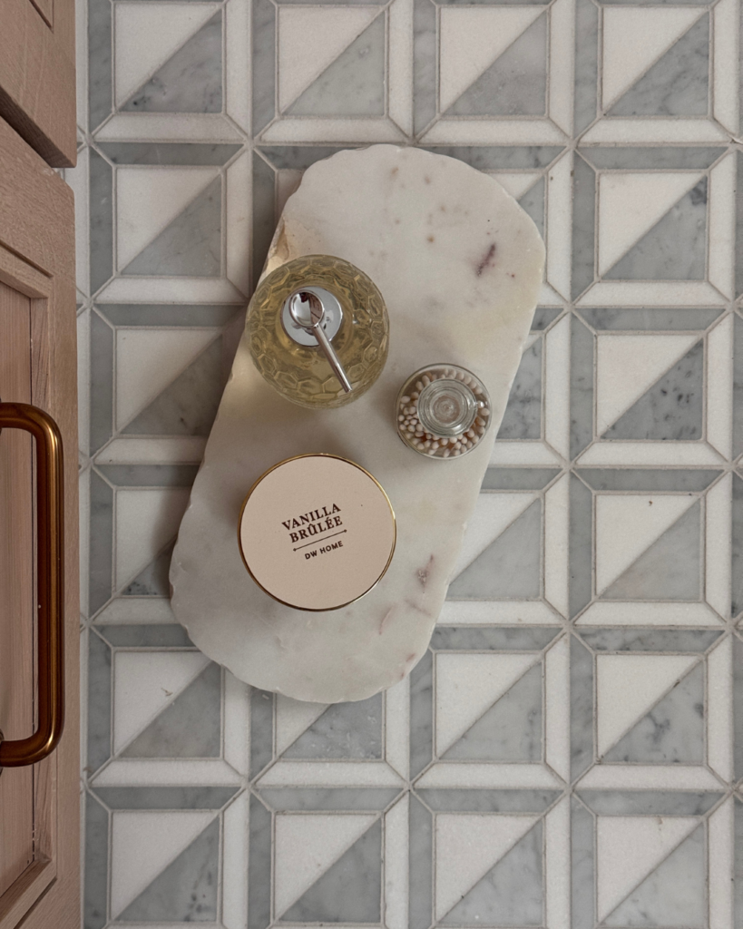 white and gray marble floor